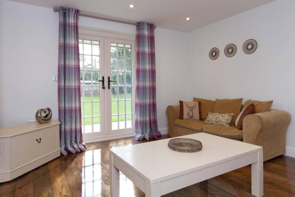 Breckland Cottage - Secluded Country Getaway Hockwold cum Wilton Exterior photo